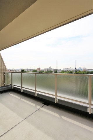 バルコニー　参考写真（同物件別部屋）