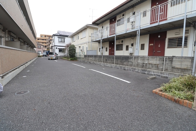 駐車場　駐車場