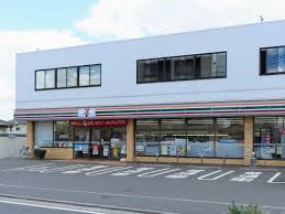 コンビニ　セブンイレブン柏逆井店（コンビニ）まで127m
