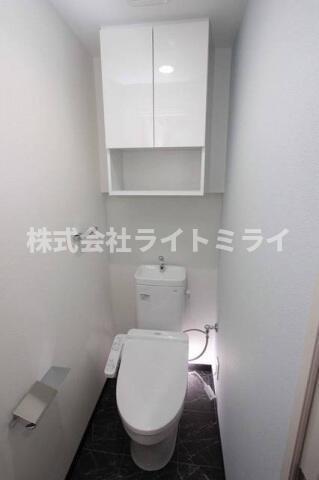 トイレ　?