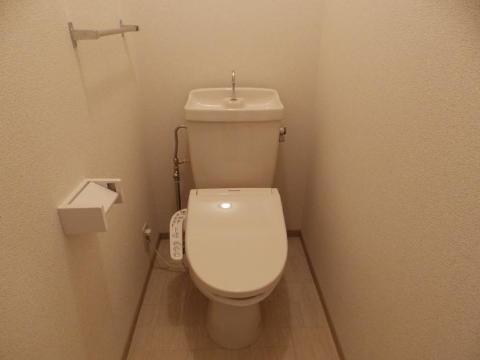 トイレ　シャワー付トイレ
