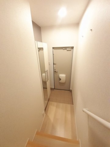 玄関　落ち着いた玄関です