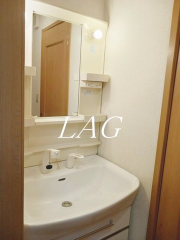 洗面設備　洗面台です。