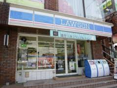 コンビニ　ローソン 成城二丁目店（コンビニ）まで386m
