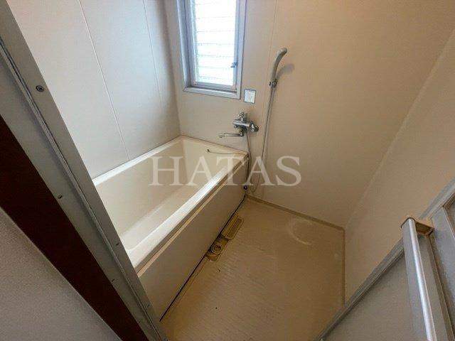 バス・シャワールーム　同物件別部屋です。