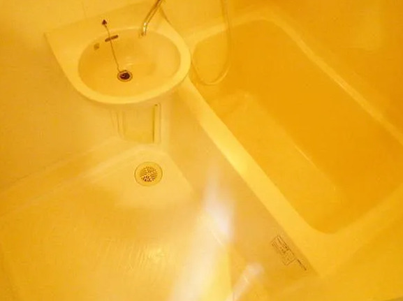 バス・シャワールーム　別部屋の画像を使用しております。