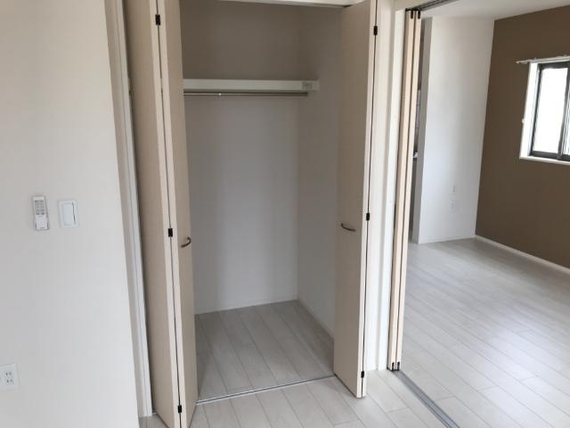 収納　クローゼット
