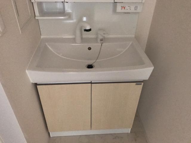 洗面設備　洗髪洗面化粧台