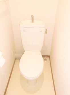 トイレ　※他部屋の参考写真です