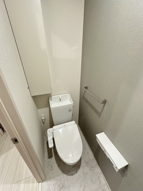 トイレ　同施工会社参考写真です