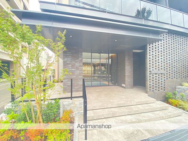 シーズンフラッツ緑地公園の外観写真
