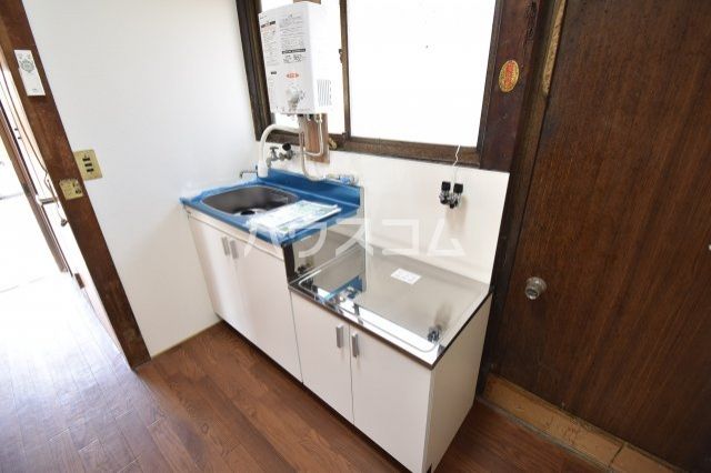 小倉様方貸家のキッチン写真