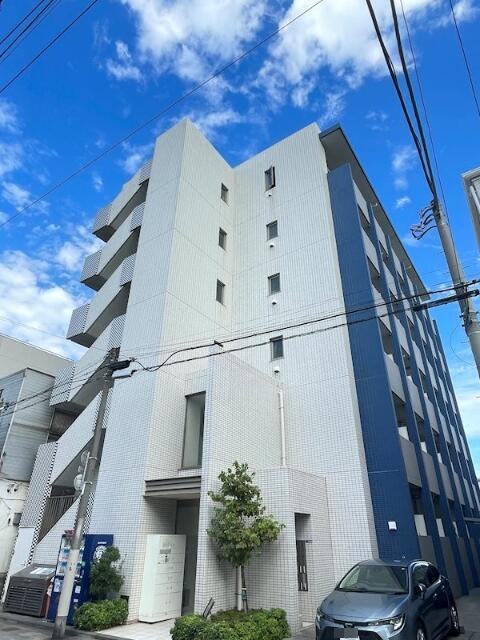 ＪＲ京浜東北線 石川町駅 バス乗車時間：15分 最寄りバス停で下車 徒歩1分 築19年