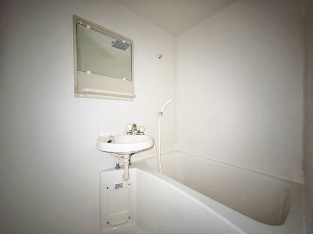 アクティ塚口の内装写真