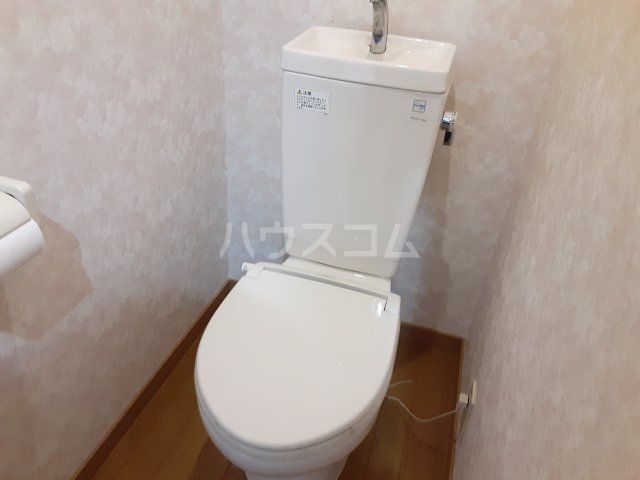 【名古屋市中川区柳島町のマンションのトイレ】