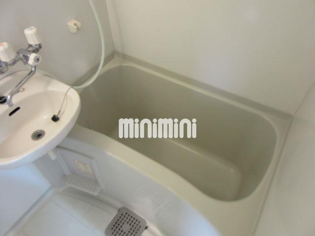 バス・シャワールーム　お風呂です。