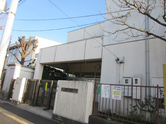 幼稚園・保育園　見明川幼稚園（幼稚園・保育園）まで280m