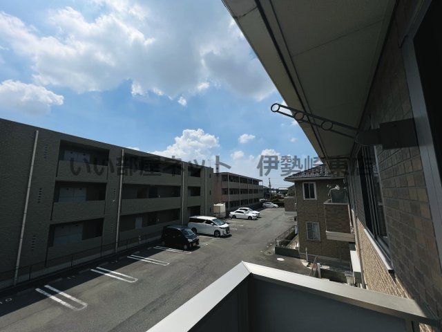 【伊勢崎市韮塚町のアパートの眺望】