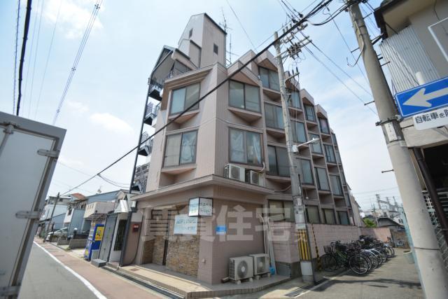 【大阪市住之江区安立のマンションの建物外観】