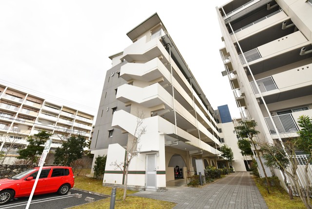 ＵＲ奈良学園前・鶴舞の建物外観