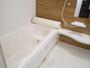 バス・シャワールーム　ゆったり足を伸ばせる一坪バス！ 追い焚き、浴室乾燥機も完備