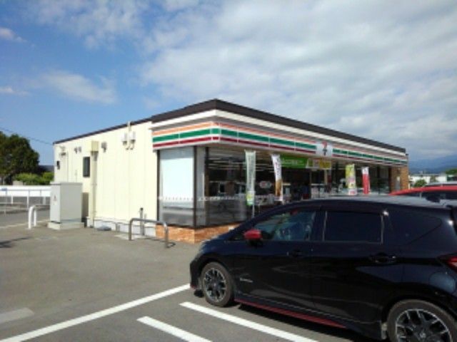 コンビニ　セブンイレブン長野川中島御厨店（コンビニ）まで250m