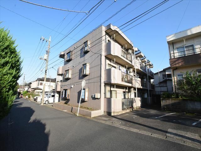 【クレスト渕野辺の建物外観】