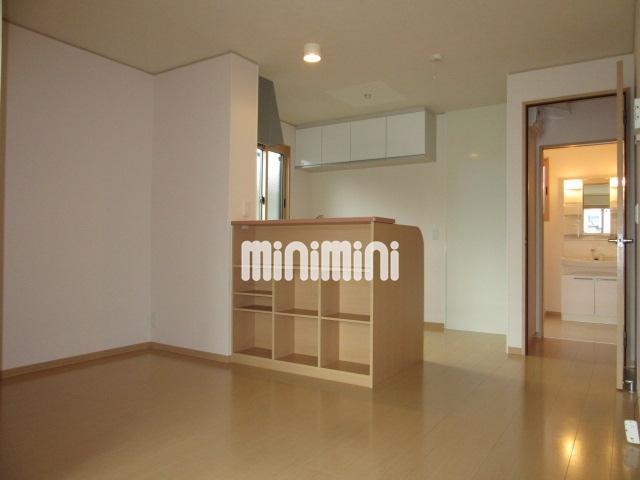 居室・リビング　広々としたリビングです。