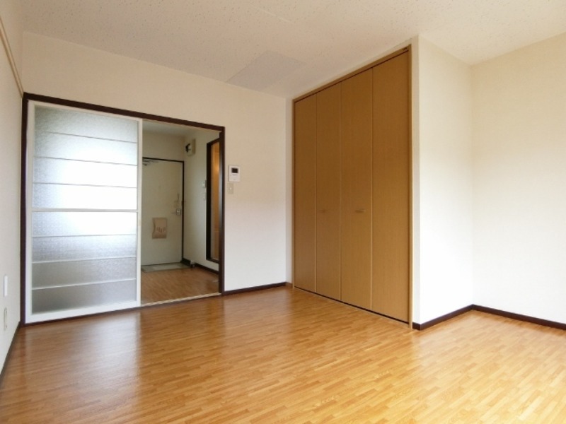 居室・リビング　図面と現状に相違がある場合には現状を優先