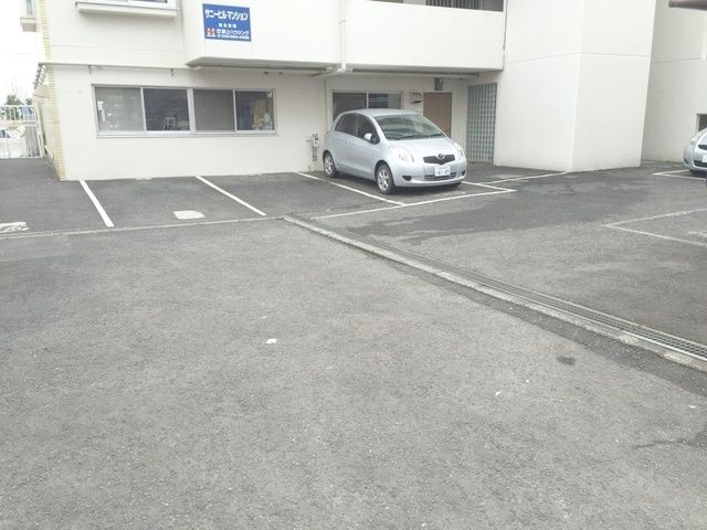 駐車場　★駐車場★