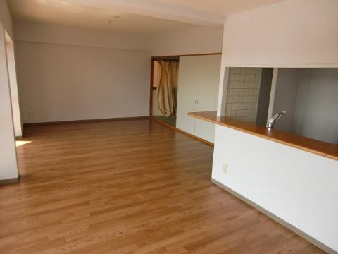 マウントビュー西田中　居室・リビング　リビング