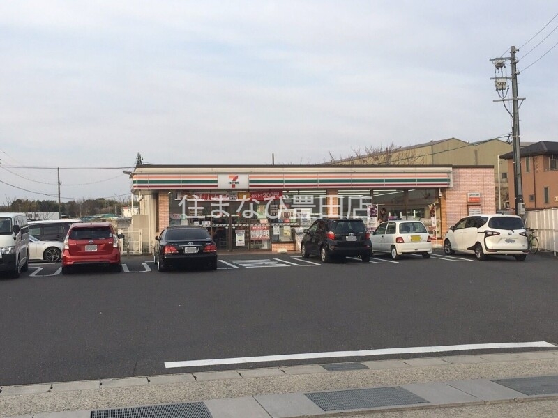 コンビニ　セブンイレブン東郷いこまい館前店（コンビニ）まで447m