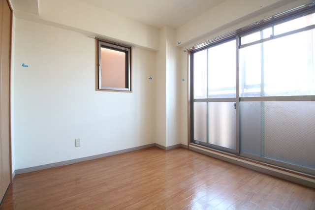 居室・リビング　※別室の参考写真の為、現況優先です。