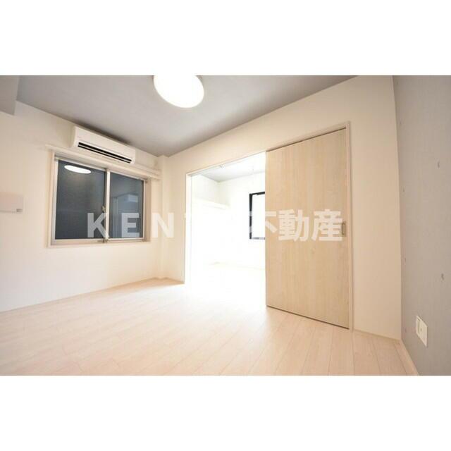 居室・リビング　使いやすい居間です