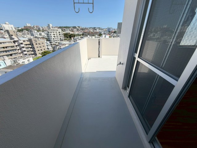 バルコニー　ヴィアレ三原（ＴＹ）★那覇市三原エリア