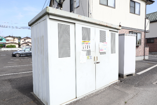 その他　ゴミ庫があります