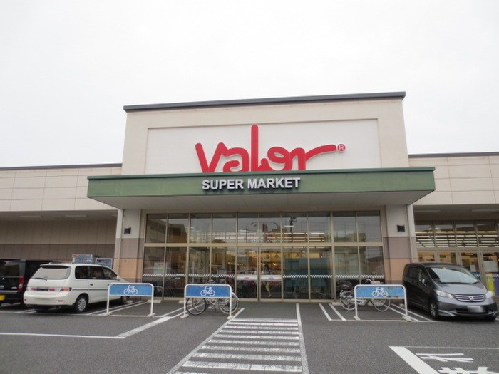 スーパー　バロー（スーパー）まで642m