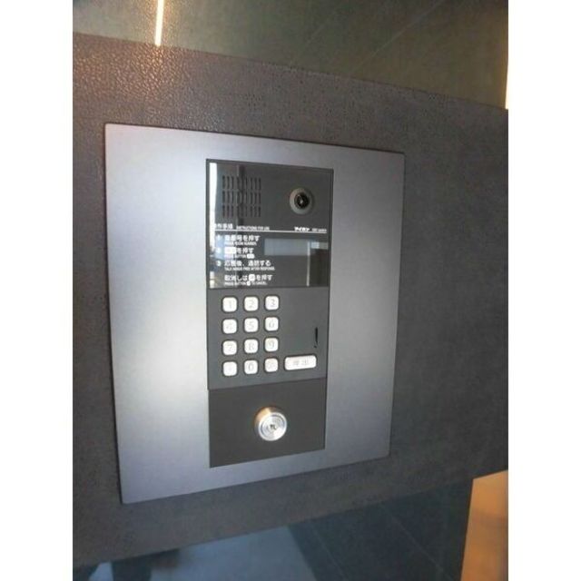 エントランス　オートロック完備