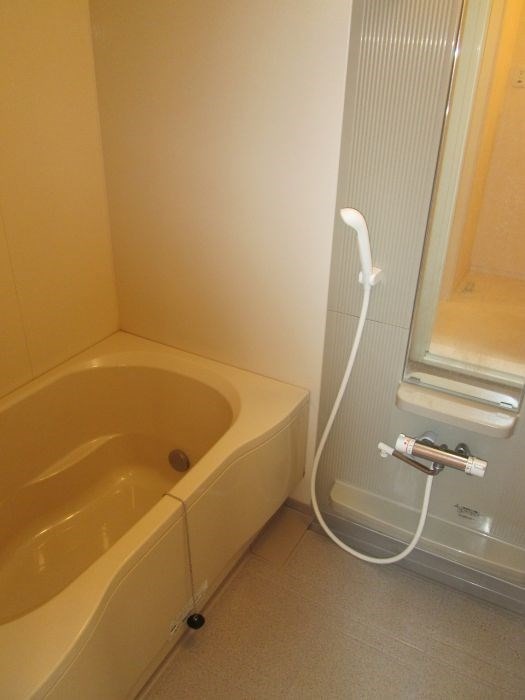 バス・シャワールーム　別号室