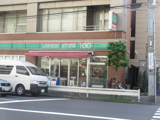コンビニ　ローソンストア100台東浅草五丁目店（コンビニ）まで712m