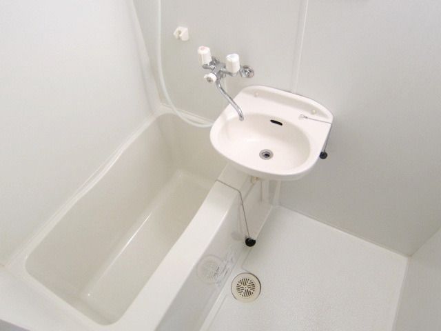 バス・シャワールーム　タウンハウジング分倍河原店まで