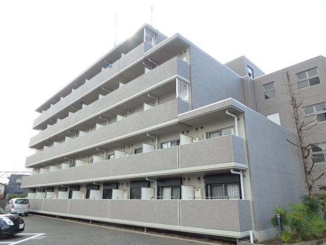 建物外観　東側からの外観です