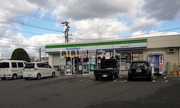コンビニ　ファミリーマート　小倉志井六丁目店（コンビニ）まで2653m