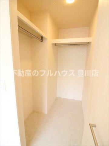 収納　写真は別室