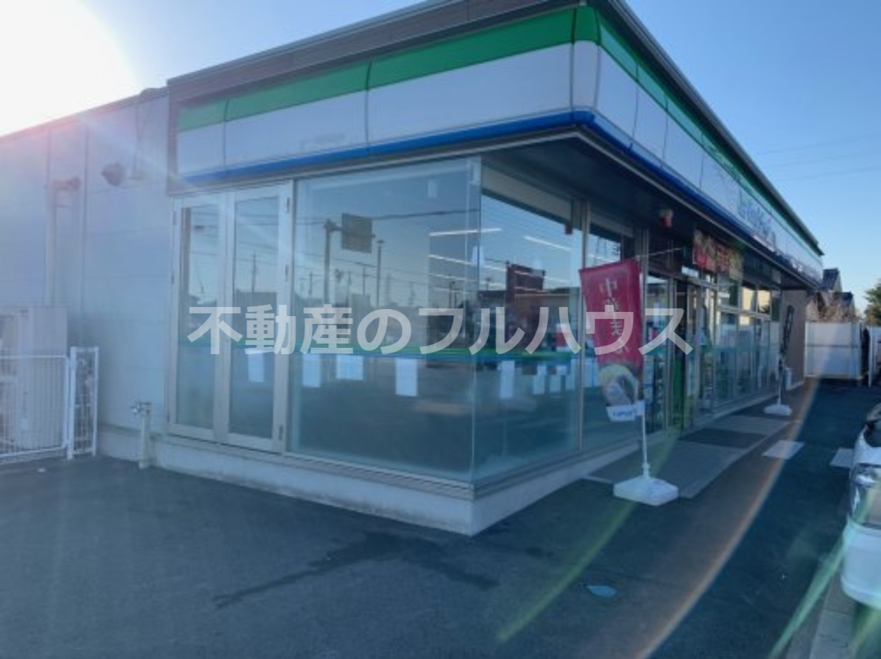 コンビニ　ファミリーマート 豊川インター南店（コンビニ）まで428m