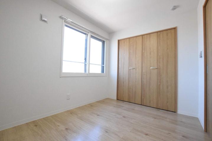 眺望　窓が大きく明るいお部屋です♪