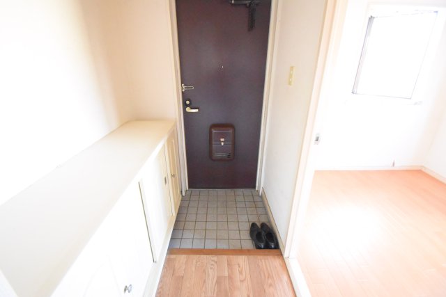 玄関　別部屋参考写真