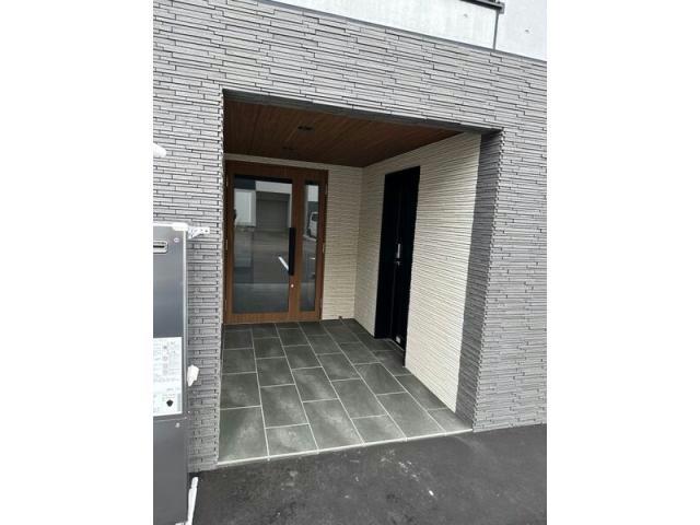 エントランス　エントランス部分