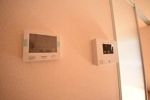 セキュリティ　セコムのセキュリティシステム搭載で防犯面も安心です