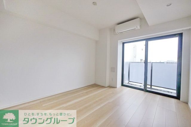 居室・リビング　広めの洋室です